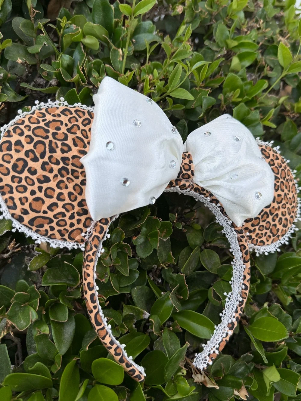 Disney Leopard Print Minnie Ears Headband with White Bow